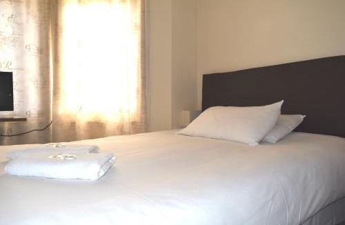 St. George's Hotel | Charlie Hotel