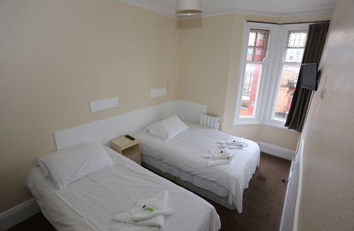 St. George's Hotel | Charlie Hotel