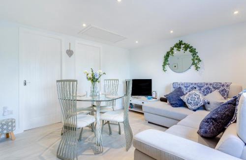 Balloch House | Charlies Cottage