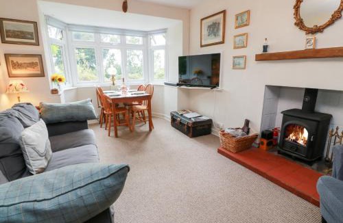 Swinton House | Charlies Cottage