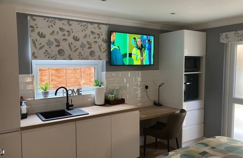 West Hampstead House | Charlotte Guest House