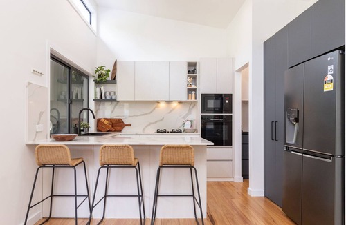 Charlotte Bay House | Charlotte's Hideaway