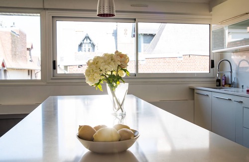 Deauville City Centre Apartment | Charlotte's houses (2)