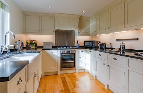 Tetbury Cottage | Charlton Down Cottage - Westonbirt - Pet Friendly