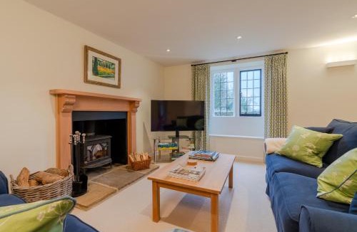 Tetbury House | Charlton Down Cottage