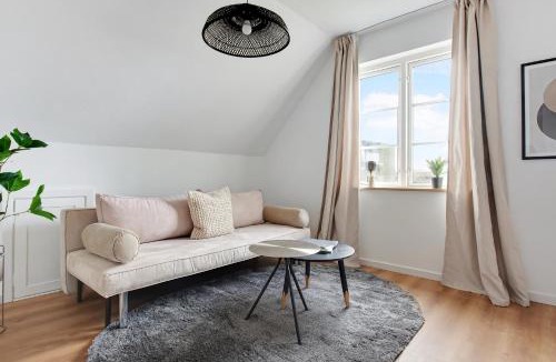 Amager Apartment | Charm 2 - Great 2-Bdr Apt with Shared Garden and Balcony