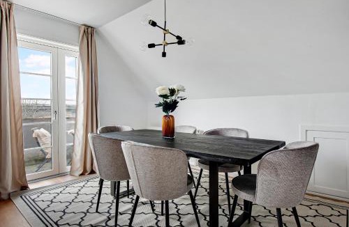 Amager Apartment | Charm 2 - Great 2-Bdr Apt with Shared Garden and Balcony