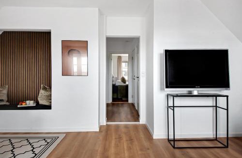 Amager Apartment | Charm 2 - Great 2-Bdr Apt with Shared Garden and Balcony