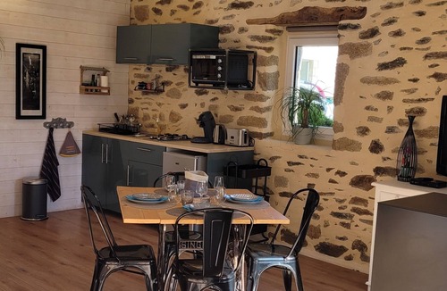 Ploneour-Lanvern House | Charm addiction