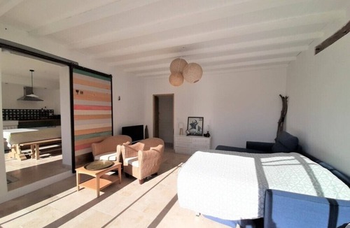 Herm House | Charm and authenticity
