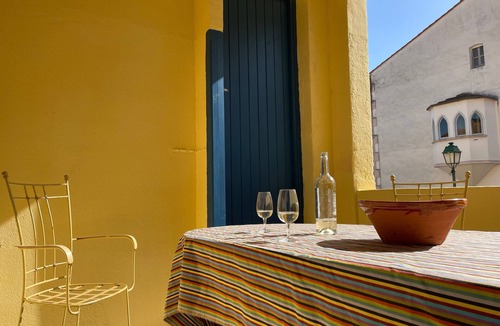 Laroque-des-Alberes House | Charm between sea and mountains