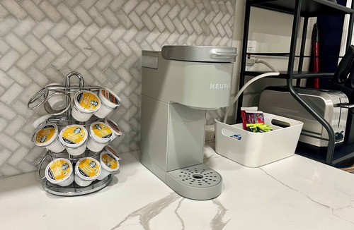 Downtown Baltimore House | Charm City Chic! Patterson Park/Pet friendly