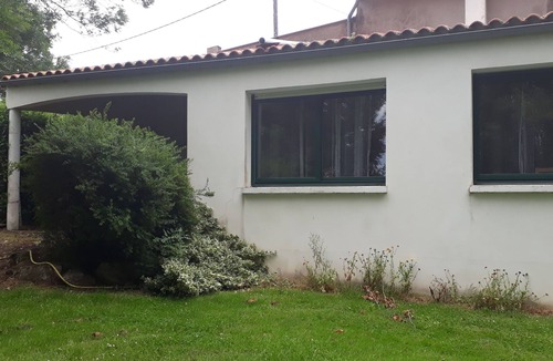 Saint-Georges-de-Montaigu House | Charming country house
