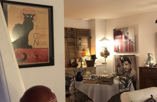 Saint-Sebastien-sur-Loire Bed & Breakfast | Charming bed and breakfast in a quiet house with character