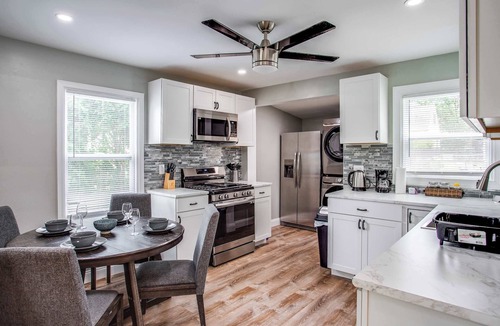Rochester House | Charm home near DWTN