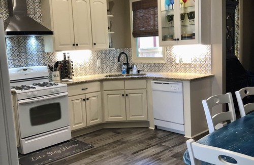 Capitol Hill House | Charm & Style in Downtown Little Rock