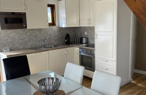 Merville-Franceville-Plage Ski Chalet | Charmant chalet 4P avec jardin privatif, proche plage et commerces à Merville-Franceville - FR-1-487-333