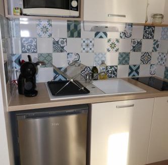 Equemauville Apartment | Charmant 2 pièces proche d Honfleur, piscine en saison, parking gratuit, Wifi