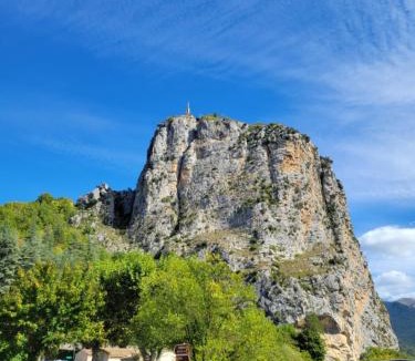 Castellane Bed & Breakfast | CHARMANT 2pièces proche centre