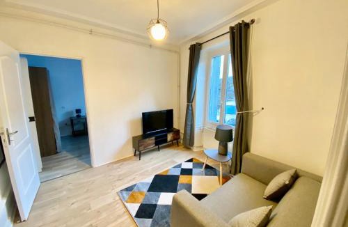 Saint-Claude Apartment | Charmant 3 pièces