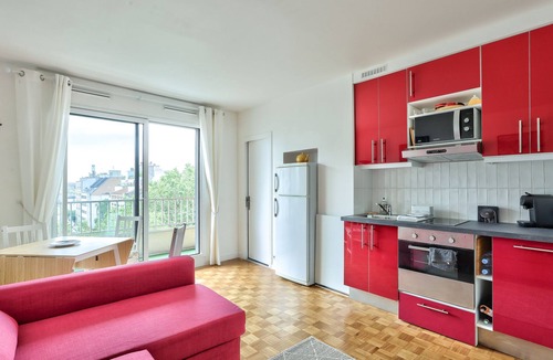 Centre Ville Apartment | Charmant Appartement à 3 Minutes du Métro 10