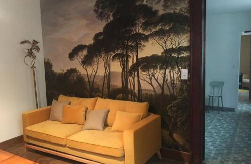 Bagneres-de-Bigorre Apartment | Charmant appartement sur cour, Le Cerisier