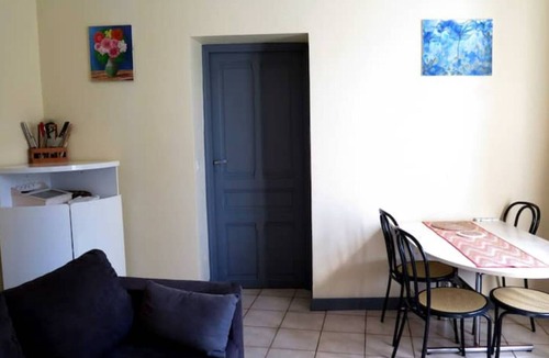 Le Puy-en-Velay Apartment | Charmant Appartement, 4 Couchages, Classé 2