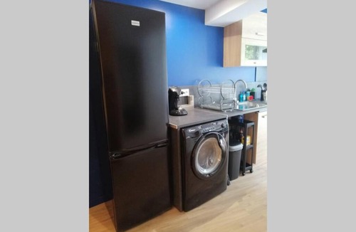 Pont-de-l'Isere Apartment | CHARMANT APPARTEMENT AVEC TERRASSE