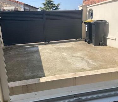 Buxerolles Apartment | Charmant appartement avec parking privée
