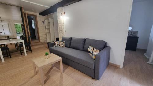 Saint-Prix Apartment | Charmant appartement au vieux village proche Paris