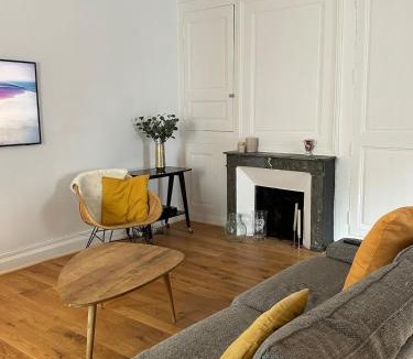 Fondettes Apartment | Charmant appartement au cœur de ville