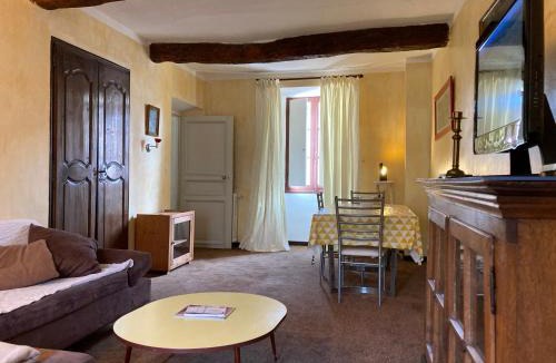 Magagnosc Apartment | Charmant appartement dans maison de village