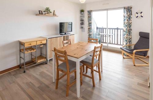 Houlgate Apartment | Charmant appartement face à la Mer avec balcon