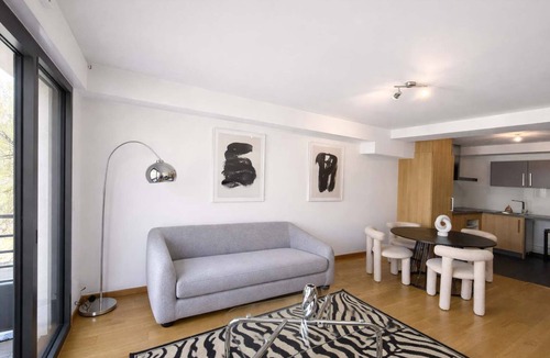 Cœur de Ville Apartment | Charmant appartement avec balcon a Courbevoie - 4P