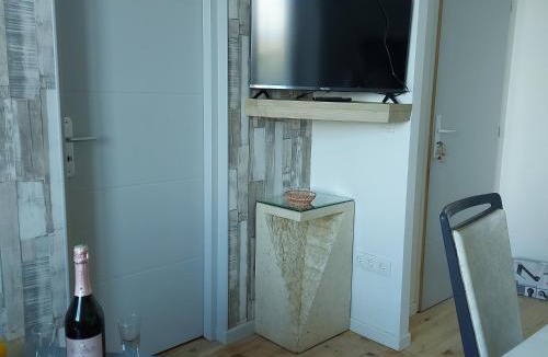 Escueillens-et-Saint-Just-de-Belengard Apartment | Charmant appartement proche Carcassonne