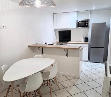 Gargenville Apartment | Charmant appartement - 6 couchages