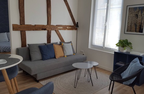 Quartier Vieux Marche-Cathedrale Apartment | Charmant Appartement Proche de la Gare et du Centre Ville