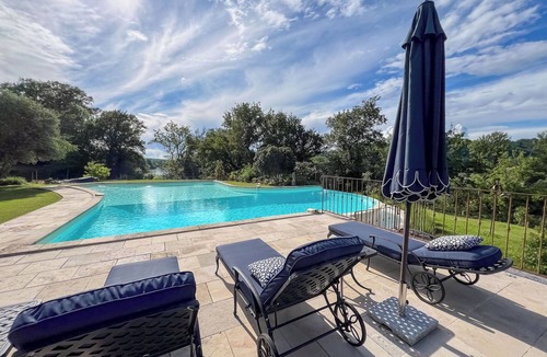 Siorac-en-Perigord House | Charmant bungalow offrant une vue sur la Dordogne, dans le Périgord Noir