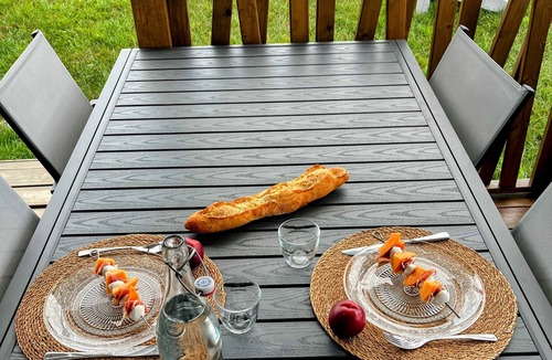 Pont-l'Abbe Ski Chalet | Charmant Chalet Dans un Parc Avec Piscine