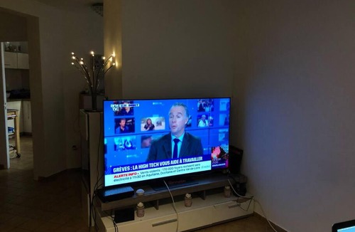 Bron House | Charmant cocon familiale avec cheminée et jardin