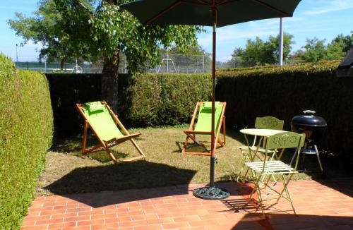 Cabourg Apartment | Charmant Cottage Normand avec Jardin, Proche Hippodrome, Piscine Chauffée et Tennis, Parking Privé - FR-1-487-288