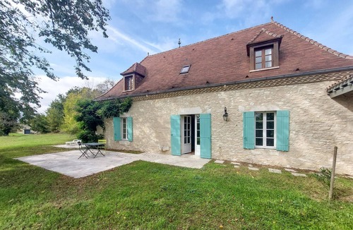 Saint-Aubin-de-Cadelech House | Charmante Maison avec Piscine