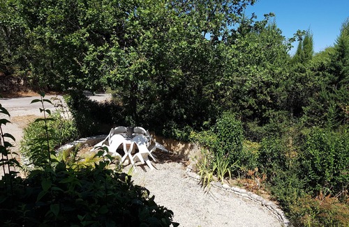 Menerbes Apartment | Charmant Gîte en Luberon