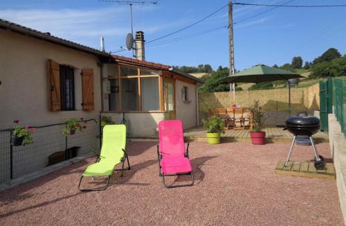 Saint-Marcel-dʼUrfe House | Charmant gîte à la ferme avec terrasse et animaux admis - FR-1-496-235