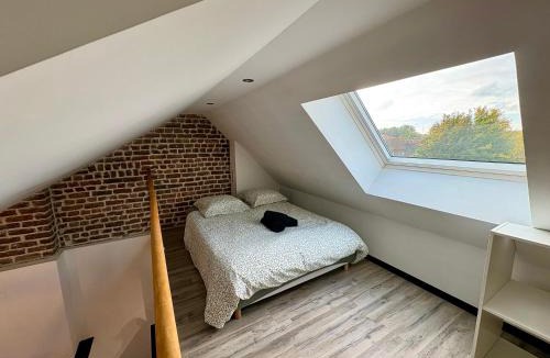 Douai Apartment | Charmant Loft 4 pers Au centre Douai Netflix