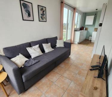 Veules-les-Roses Apartment | Charmant logement avec parking privé - proche village et plage - Veules-les-Roses