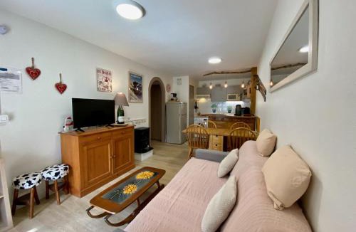 Peyragudes Apartment | Charmant Logement de plein pied avec piscine 2*