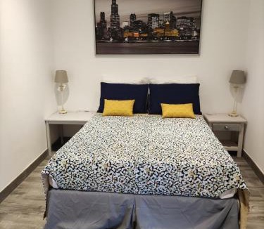 Port-de-Piles Apartment | Charmant logement en bord de Creuse