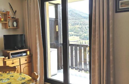 Barcelonnette Apartment | Charmant Mini T2 Sud à Barcelonnette avec Terrasse, 4 Pers - FR-1-165A-55