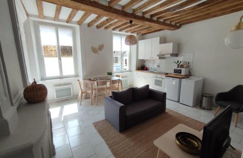 Saint-Pierre-sur-Dives Apartment | Charmant studio en centre-ville.